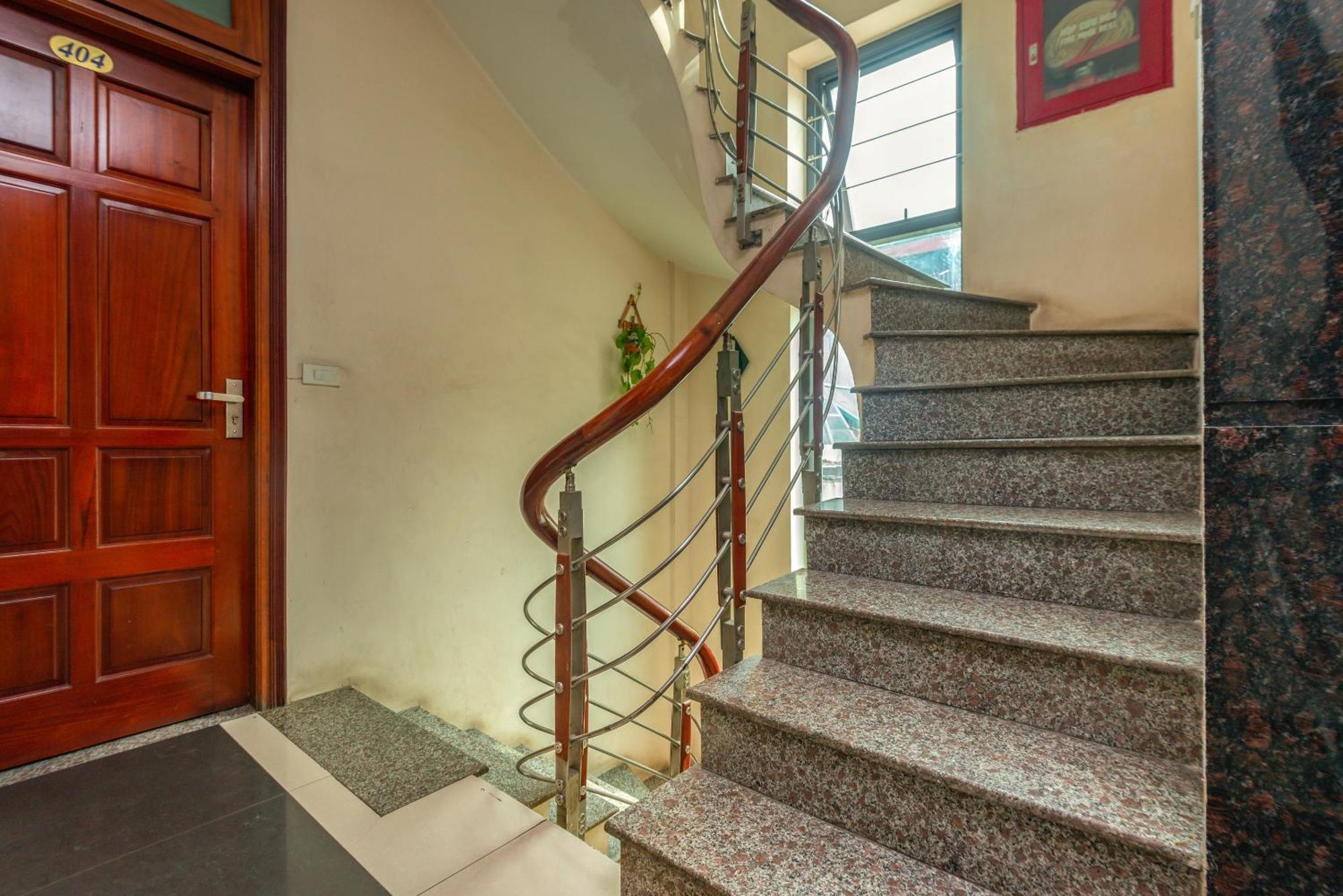 Oyo 887 Star Hotel Ανόι Εξωτερικό φωτογραφία